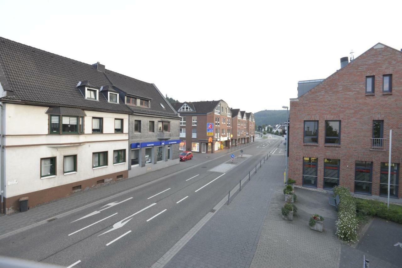 Kaiserliche Hofpost, Mit Whirlpool Und 2 Terrassen Schleiden Exteriör bild